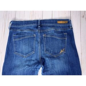 Express Barely Boot Mid Rise Stretch Denim Jeans 8
